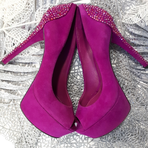 B. Brian Atwood Suede Baccina Pump Magenta Heels 7 - Picture 3 of 8